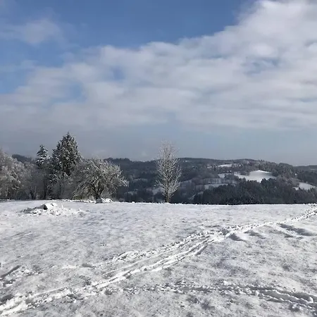 Statek Humenec - Klid U Lesu, Cesko *