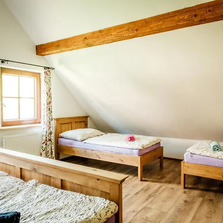 Statek Humenec - Klid U Lesu, Cesko Apartamento Valašská Bystřice